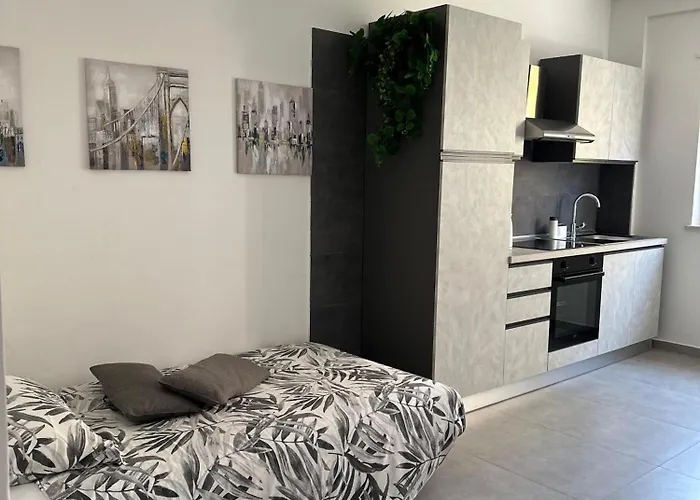 Civico Sessantasei Apartment *